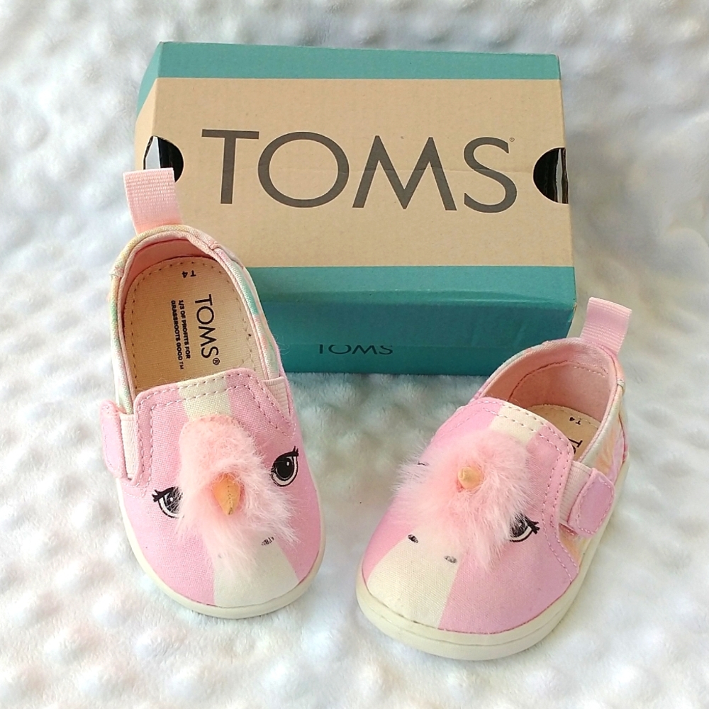 Tom's toddler tie dye unicorn size 4T